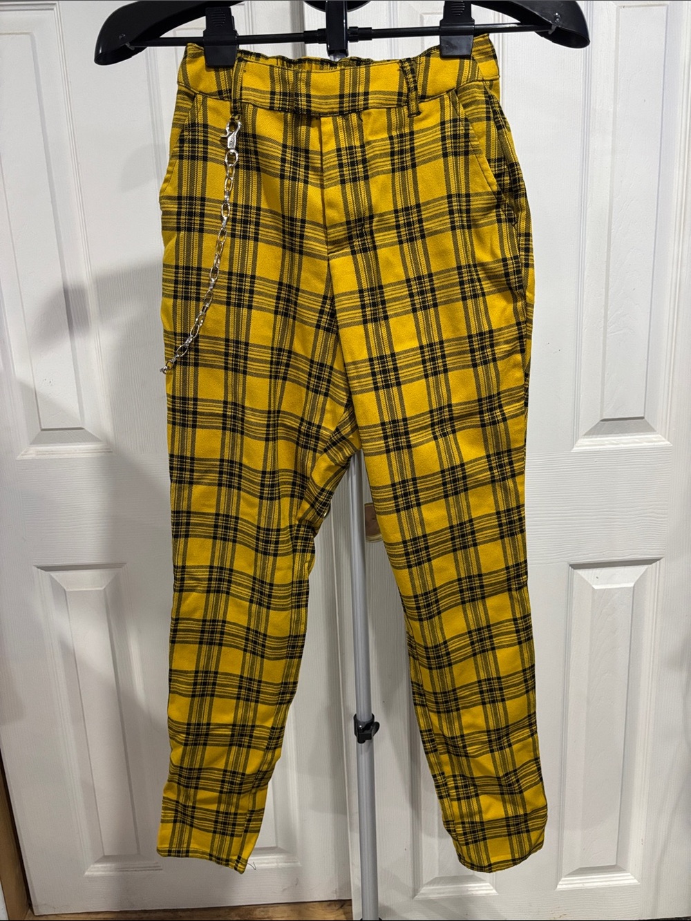 Hot Topic Yellow and Black Plaid Straight Leg Pants with Chain